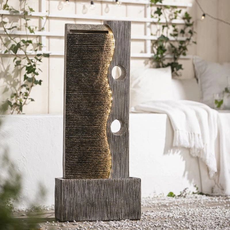 Gartenbrunnen